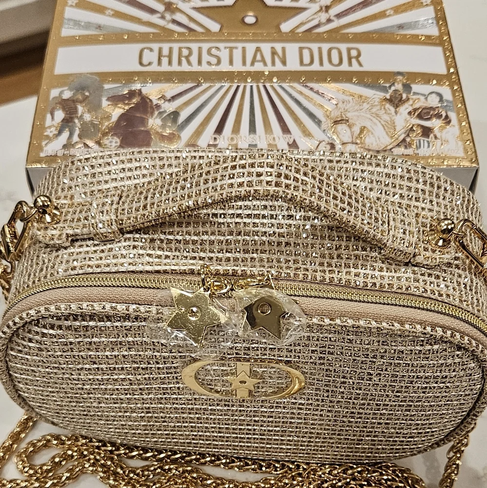 Bag - Picture 3 of 6